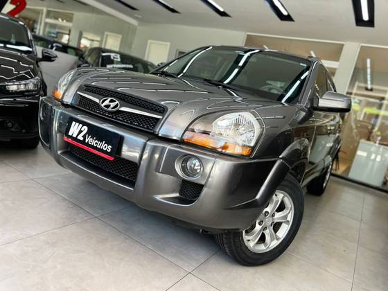 HYUNDAI TUCSON 2.0 MPFI GLS BASE 16V 143CV 2WD FLEX 4P AUTOMÁTICO HYUNDAI TUCSON 2.0 MPFI GLS BASE 16V 143CV 2WD FLEX 4P AUTOMÁTICO